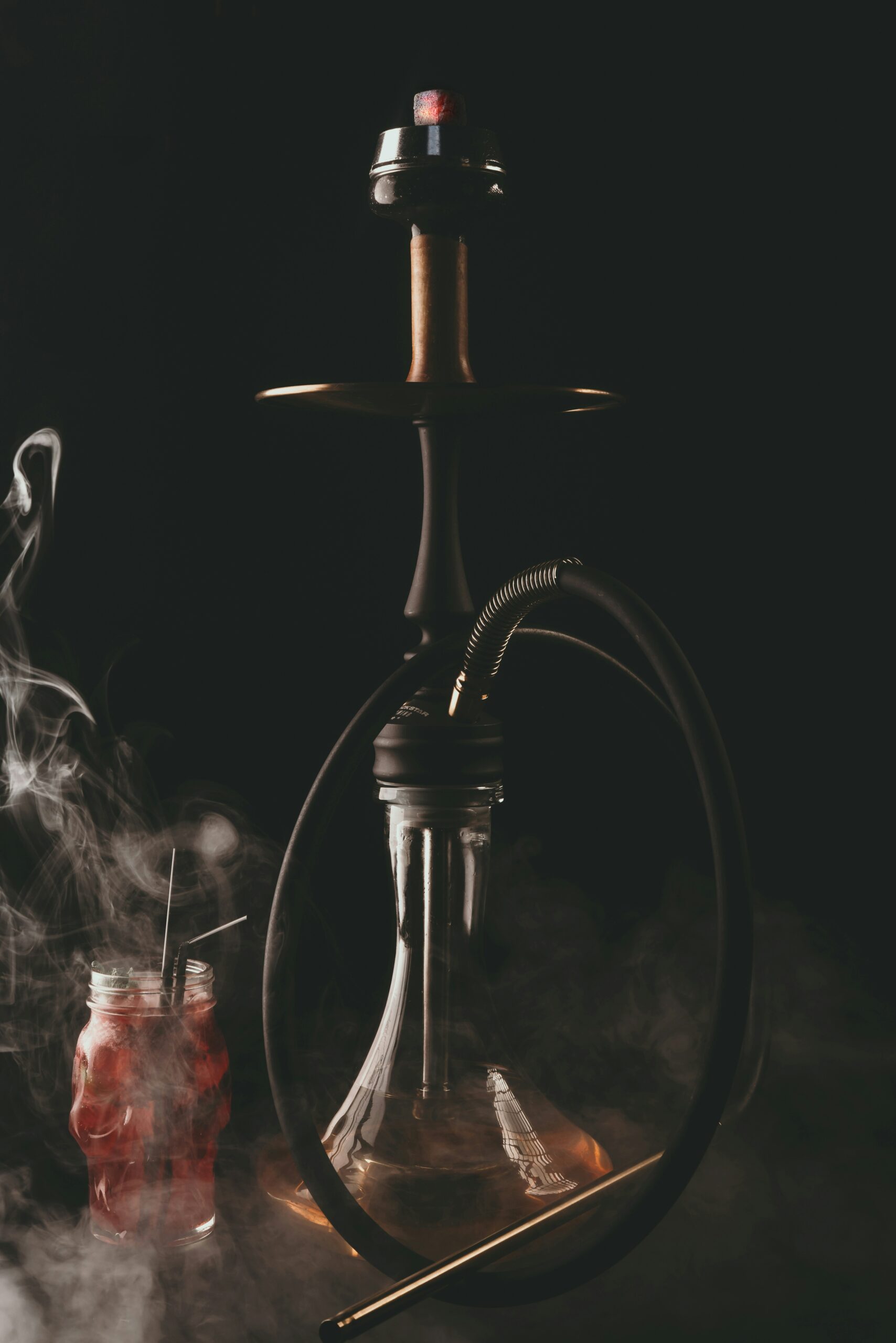 Read more about the article Shisha bars in Belgium have regulatory compliance issues: >80% of inspected bars violated smoking‑room or tobacco product rules.