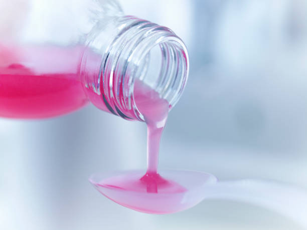 Read more about the article Comparing Effectiveness: Codeine vs Dextromethorphan for Cough Relief