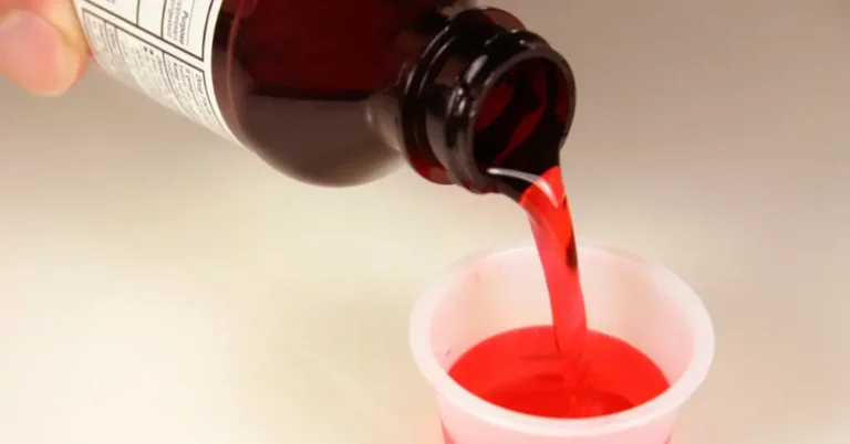 Read more about the article The Silent Slide: Understanding Codeine and Hydrocodone Addiction Traps
