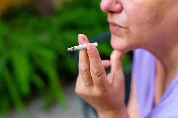 Read more about the article Hidden Damage: How Smoking Quietly Drains Your Body of Hydration