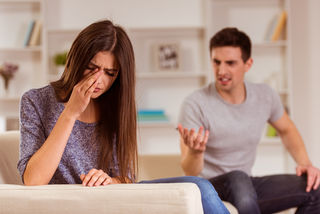 You are currently viewing 10 Ways Men Bully Girlfriends Without Realizing It – And How to Stop Today