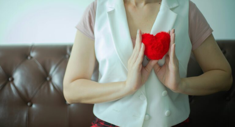 Read more about the article 7 Actionable Steps Luxembourg’s Ministry of Health Recommends to Save Your Heart Starting Today