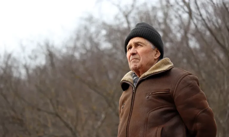 Read more about the article Does Cold Weather Speed Parkinson’s Progression?