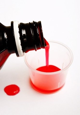 You are currently viewing Best Nighttime Cough Syrups for Sleep: Top 7 Brands That Stop Coughing & Kick Insomnia