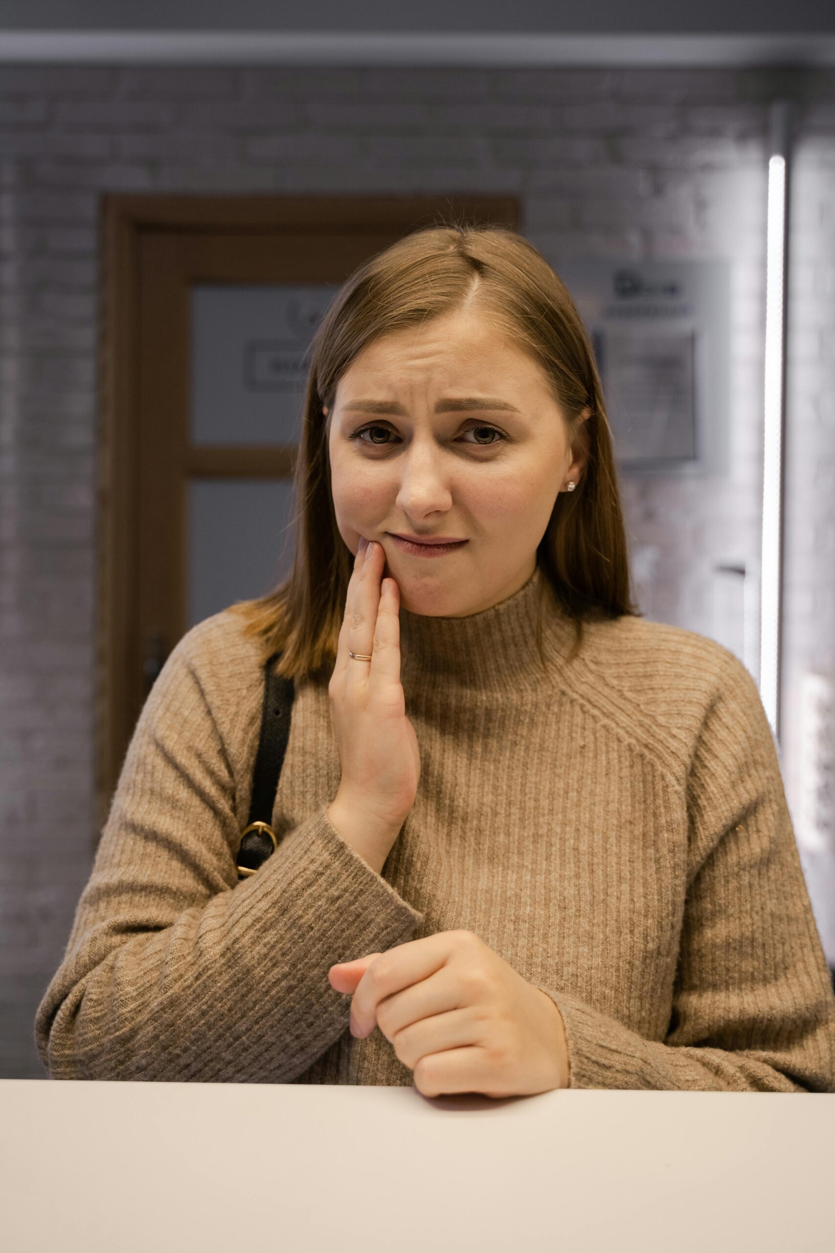 Read more about the article The Science Behind Smoking, Alcohol, and Gum Disease in Iceland: What Local Studies Show