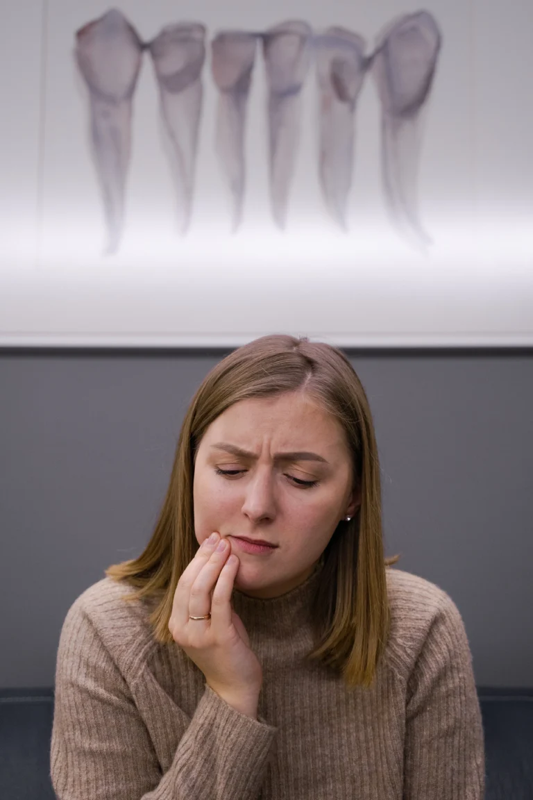 Read more about the article Cost of Losing a Tooth in Iceland: Dental Expenses, Implants, and Insurance Options Explained