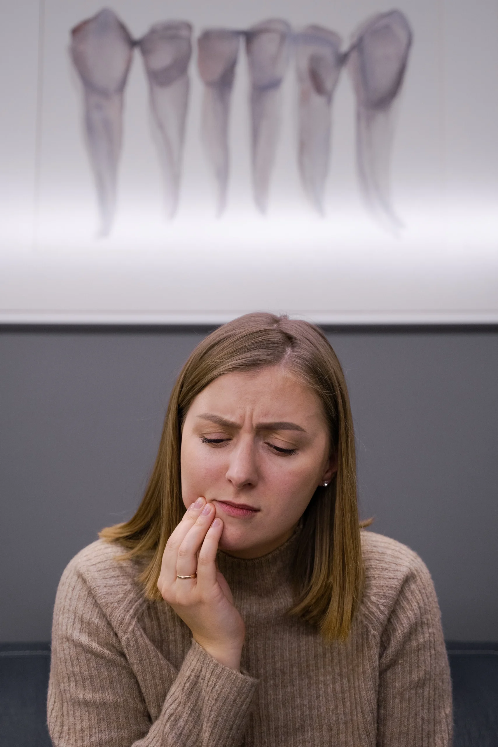 Read more about the article Cost of Losing a Tooth in Iceland: Dental Expenses, Implants, and Insurance Options Explained