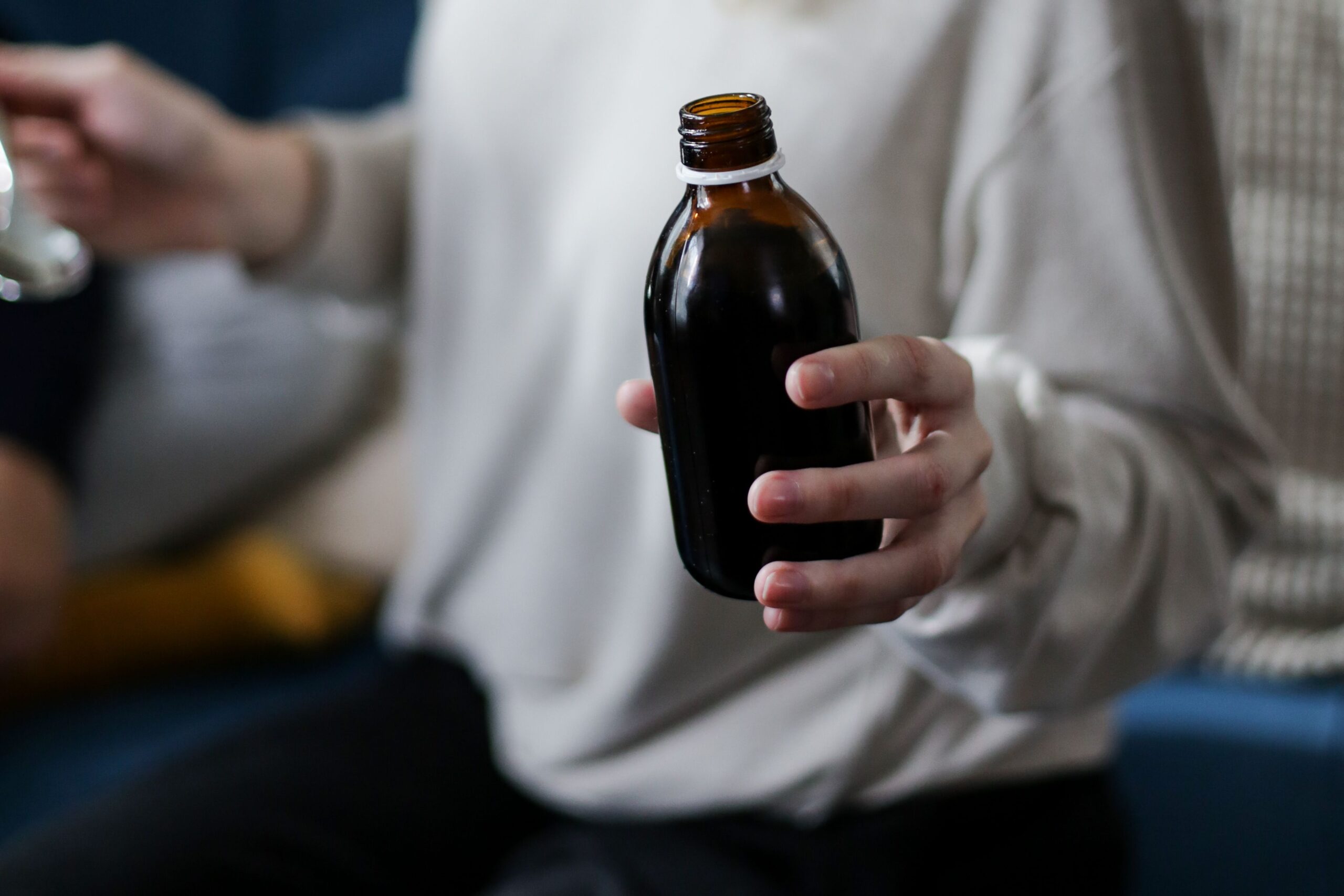 Read more about the article Why Mix Codeine Syrup With Painkillers? The Fast-Relief Myth ExplainedHome› Drug Safety› Opioids & Pain Management› Why Mix Codeine Syrup With Painkillers?
